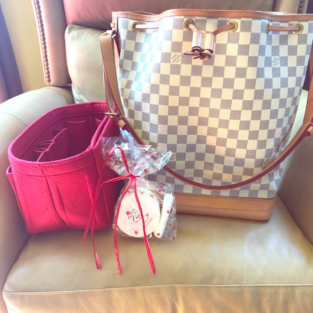 Authentic Louis Vuitton Damier Azur Noe GM